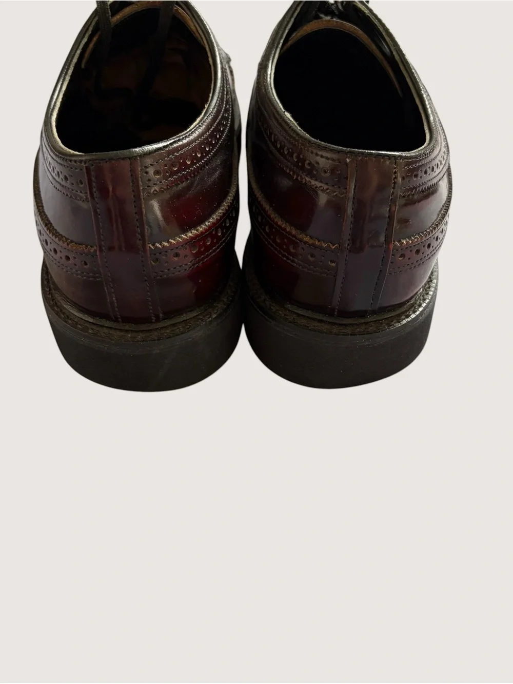 Men's Leather Wingtip Brogue Derby - Burnished Burgundy Brown